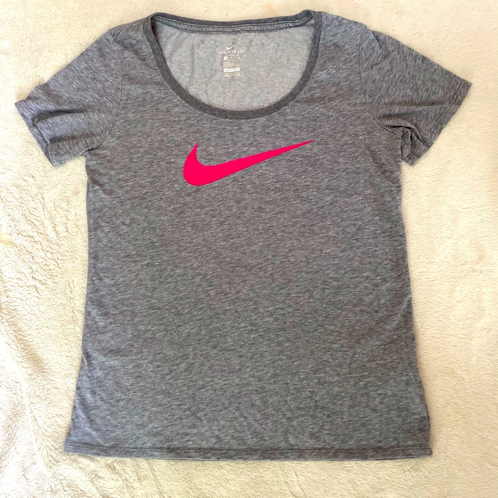 Nike athletic Tee shirt